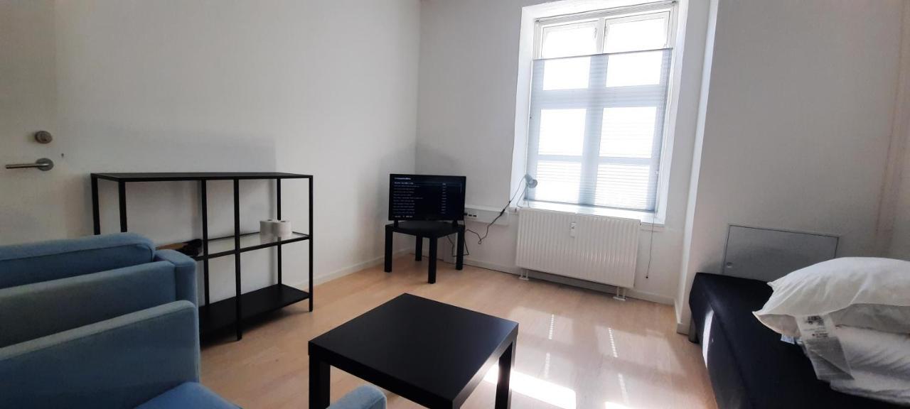 Private Room In A Shared Apartment Odense Ngoại thất bức ảnh