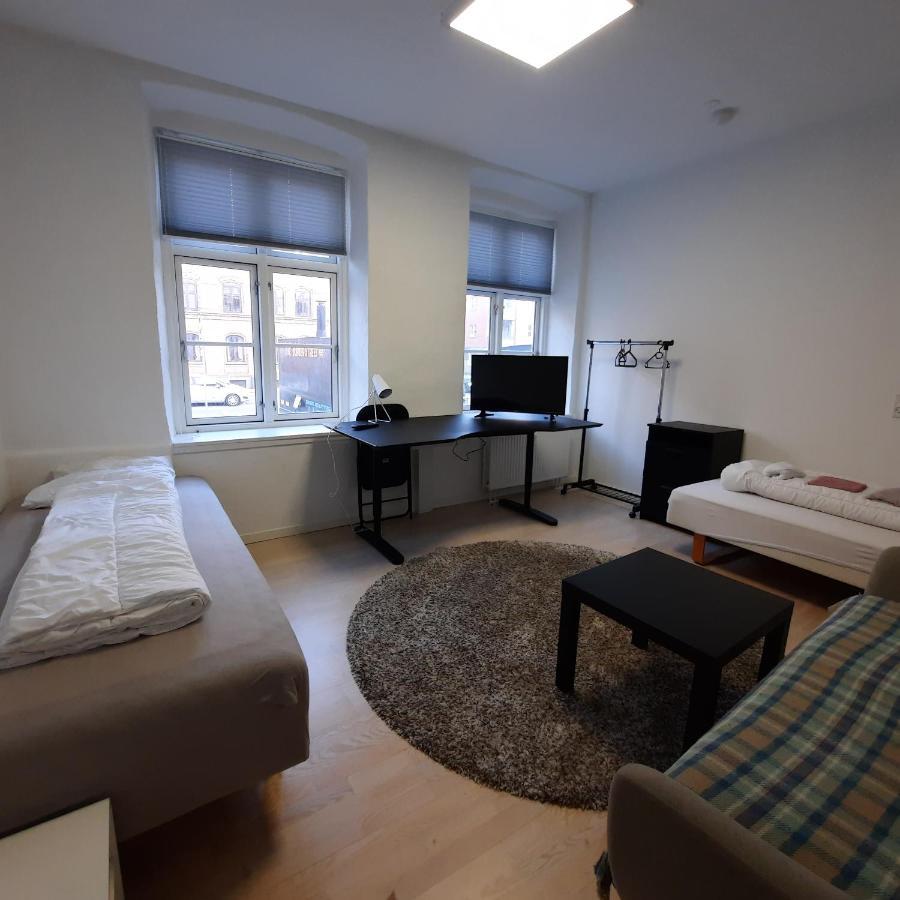 Private Room In A Shared Apartment Odense Phòng bức ảnh